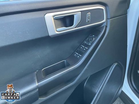 Used 2021 Ford Explorer 2WD image 24