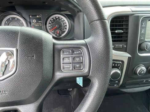 Used 2018 RAM 1500 Classic SLT AWD/4WD image 15
