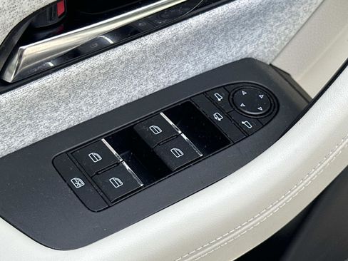 Certified 2024 MAZDA CX-90 3.3 Turbo S w/ Premium Plus image 17