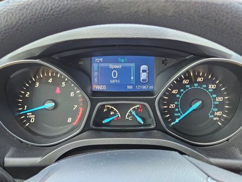 Used 2015 Ford Escape SE image 11