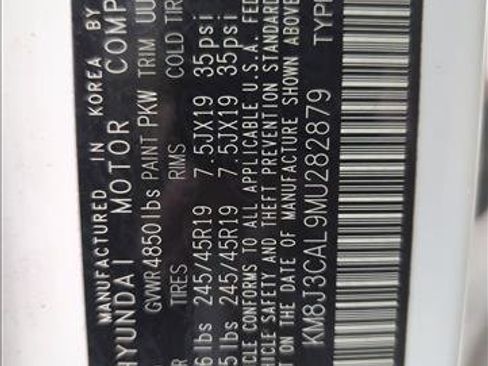 Certified 2021 Hyundai Tucson Sport image 25