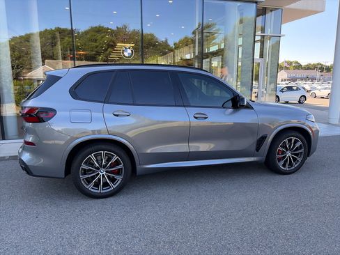 Certified 2026 BMW X5 M60i AWD/4WD image 4