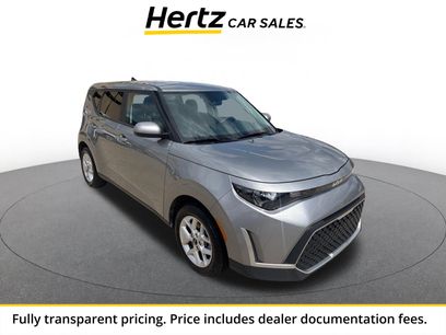 Used 2025 Kia Soul LX w/ LX Technology Package