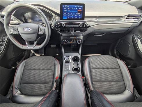 Used 2025 Ford Escape ST-Line FWD image 17