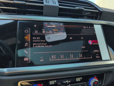 New 2025 Audi Q3 2.0T Premium image 4