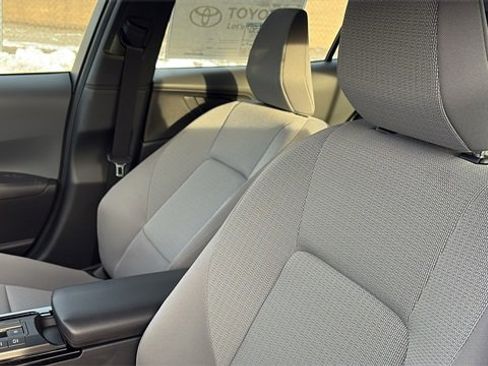 New 2026 Toyota Prius LE image 18