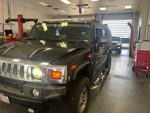 Used 2006 HUMMER H2 AWD/4WD image 2