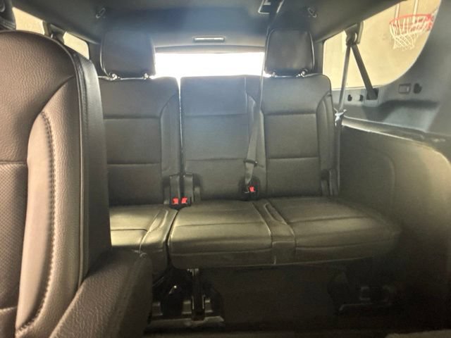 Used 2022 GMC Yukon XL Denali AWD/4WD image 32