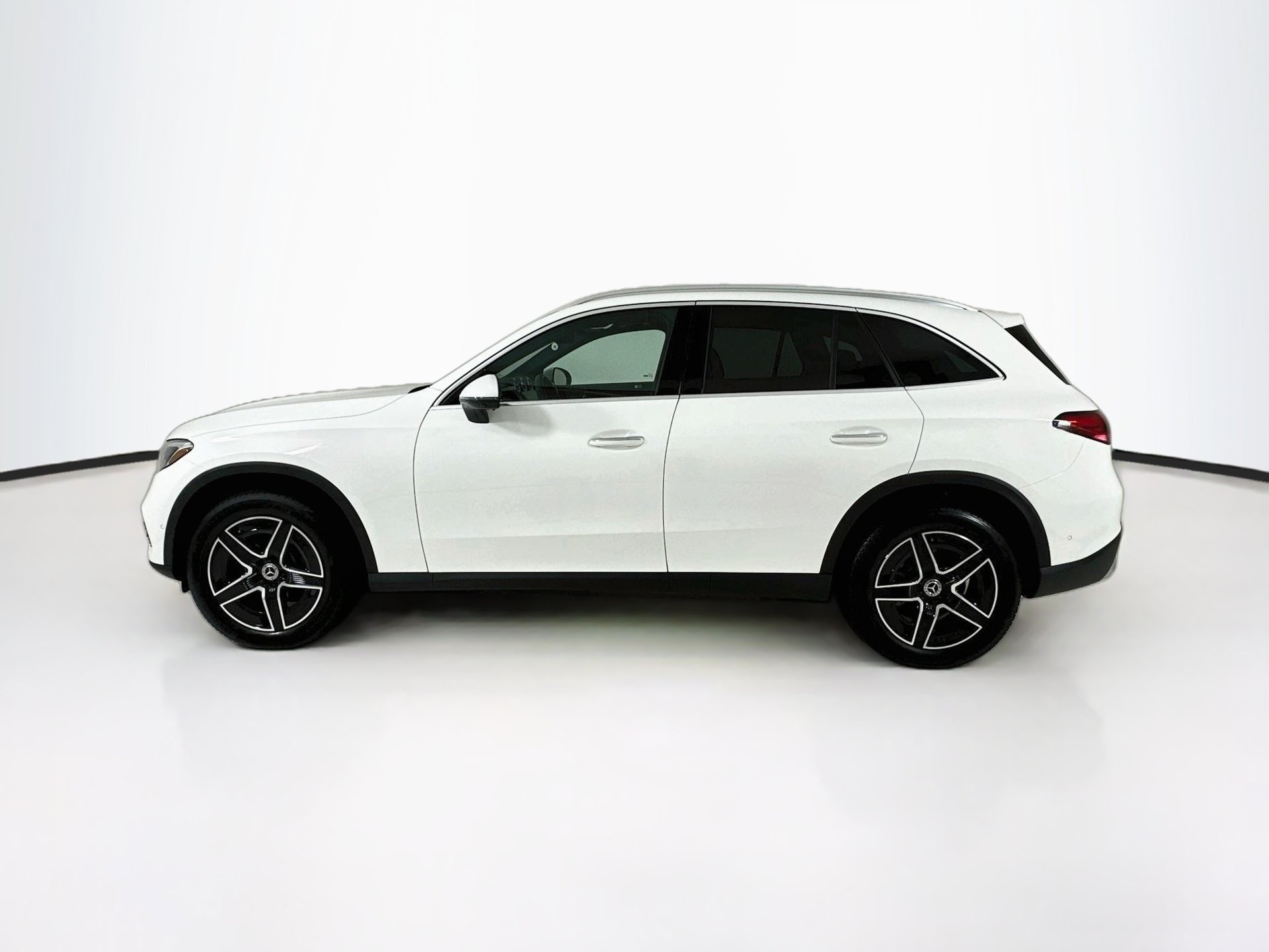 Certified 2026 Mercedes-Benz GLC 300 4MATIC image 5
