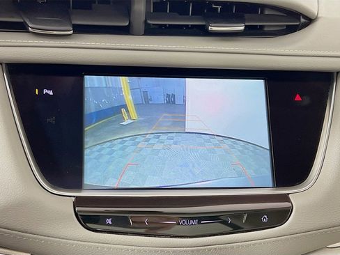 Used 2018 Cadillac XT5 Luxury image 13