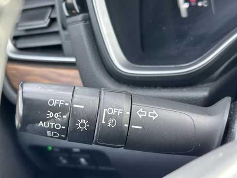 Used 2020 Honda CR-V Touring image 24