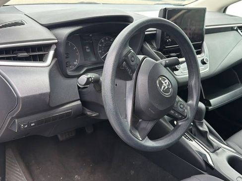 Used 2024 Toyota Corolla LE FWD image 12