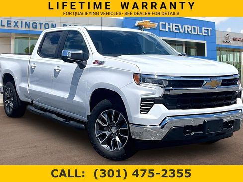 Used 2024 Chevrolet Silverado 1500 LT AWD/4WD image 1