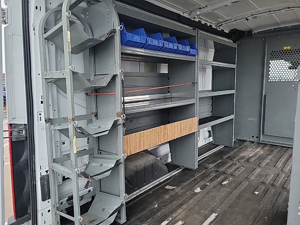 Used 2016 Ford Transit 250 148 Medium Roof RWD image 13