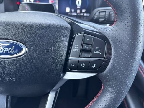 Used 2025 Ford Explorer ST-Line AWD/4WD image 15