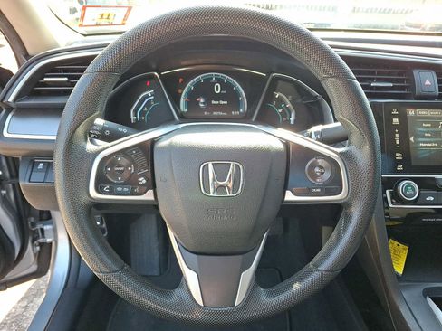 Used 2018 Honda Civic EX image 19