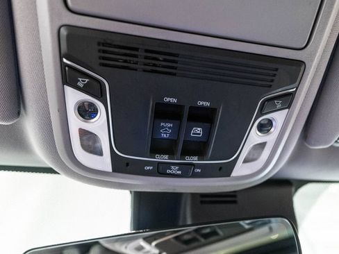 Used 2023 Honda Ridgeline RTL image 32