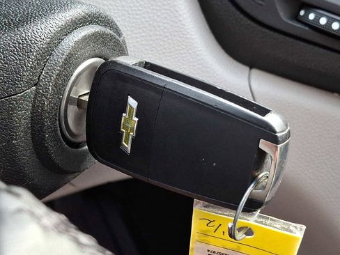 Used 2010 Chevrolet Equinox LTZ image 23