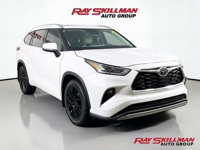 Used 2022 Toyota Highlander Platinum