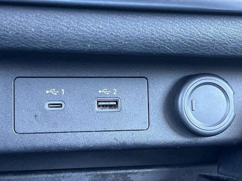 Certified 2023 Nissan Rogue SV image 6