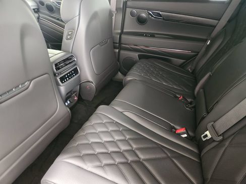 New 2026 Genesis GV70 2.5T Select AWD/4WD image 23