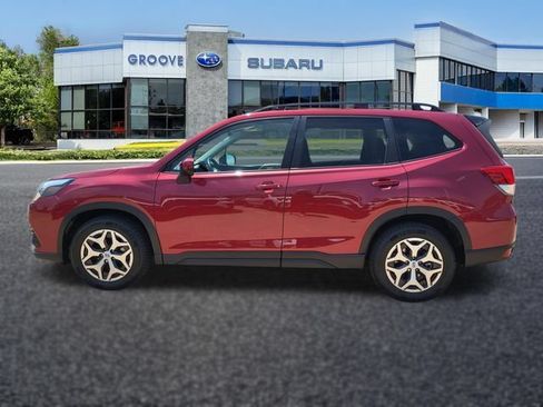 Certified 2024 Subaru Forester Premium AWD/4WD image 4