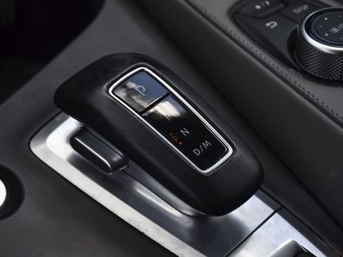 Used 2023 INFINITI QX50 Luxe w/ Accent Package FWD image 14