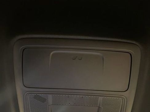 Used 2025 Buick Enclave Preferred w/ LPO, Floor Liner Package image 26