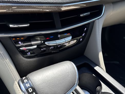Used 2018 Cadillac CT6 Premium Luxury w/ Super Cruise Package AWD/4WD image 22