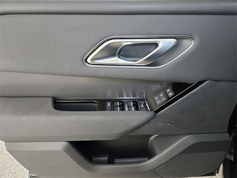 Certified 2024 Land Rover Range Rover Velar Dynamic SE image 20
