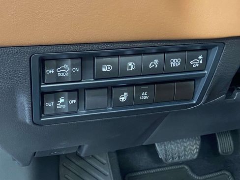 Used 2025 Toyota Tundra 1794 Edition AWD/4WD image 20
