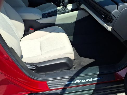 Used 2023 Honda Accord EX image 17