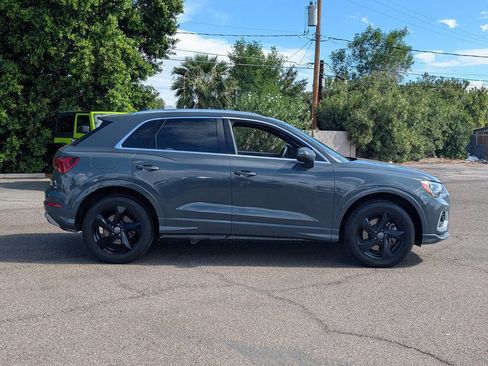 Used 2020 Audi Q3 2.0T Premium image 2
