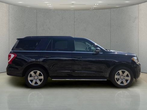 Used 2021 Ford Expedition XLT RWD image 6