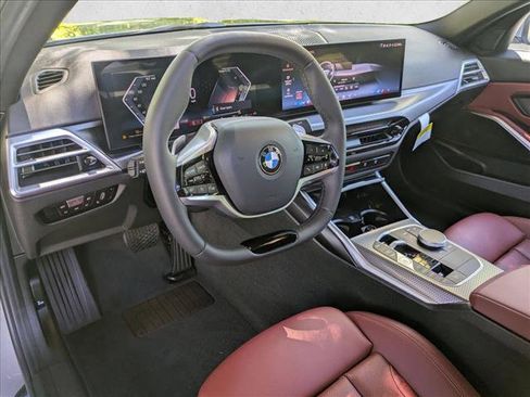 Used 2025 BMW 330i Sedan w/ Convenience Package RWD image 3