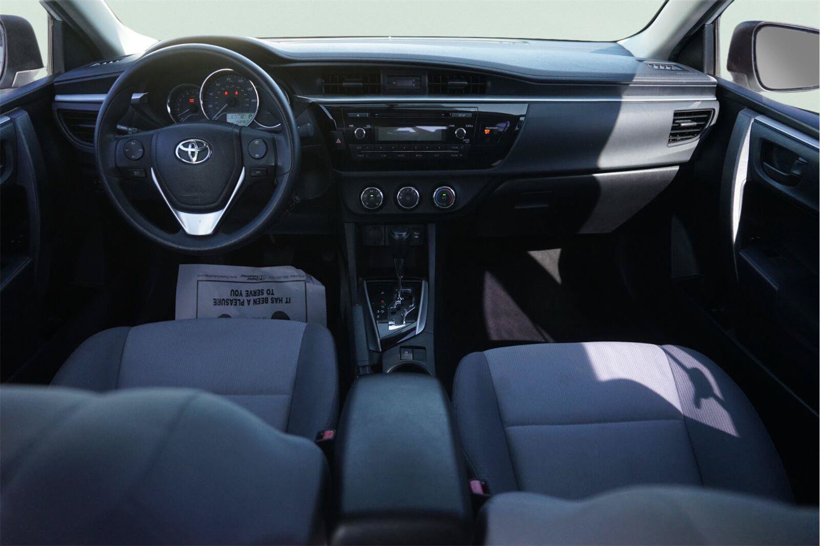Used 2015 Toyota Corolla L FWD image 20