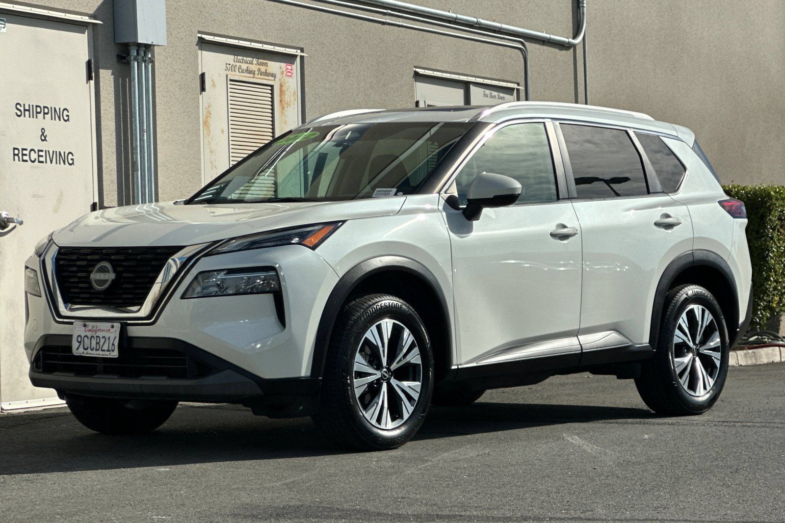 Used 2022 Nissan Rogue SV w/ SV Premium Package AWD/4WD image 8