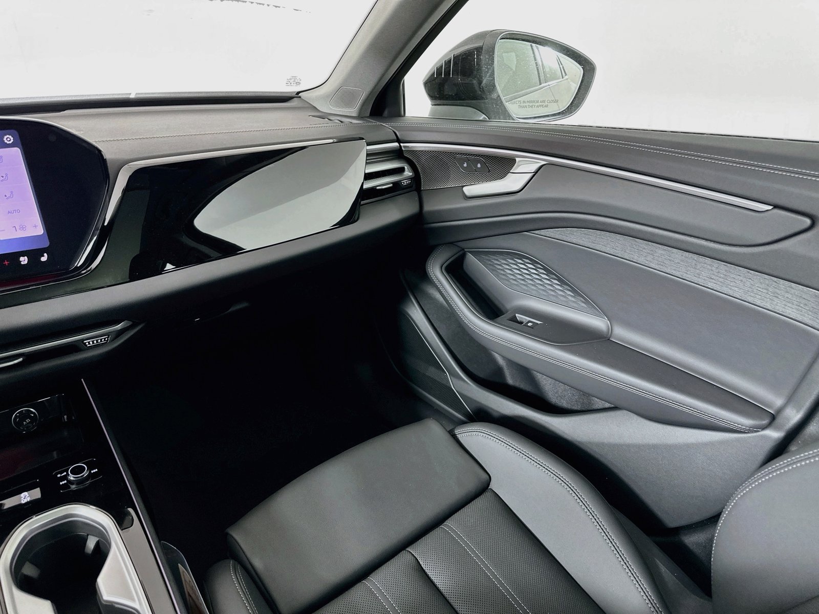 New 2026 Audi A6 Premium Plus AWD/4WD image 23