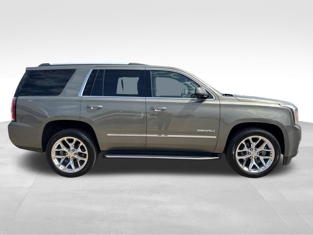Used 2017 GMC Yukon Denali w/ Open Road Package AWD/4WD image 7