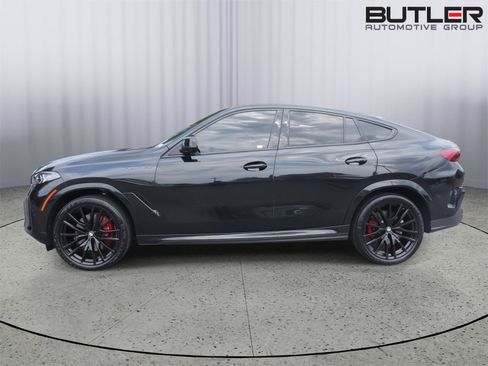 Used 2024 BMW X6 xDrive40i w/ Premium Package AWD/4WD image 3