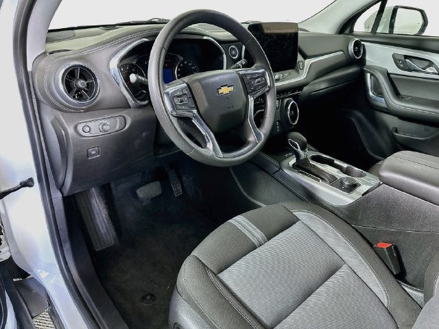 Used 2023 Chevrolet Blazer LT w/ Convenience Package FWD image 12