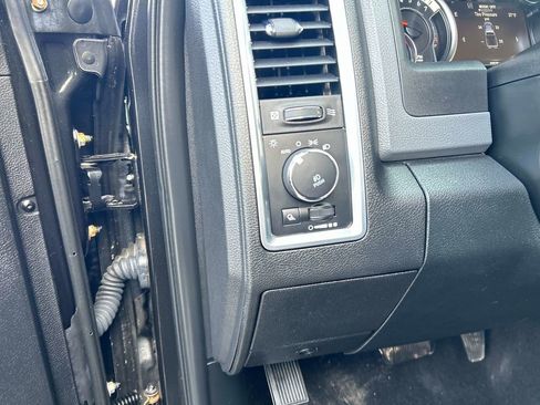 Used 2018 RAM 1500 Big Horn image 20