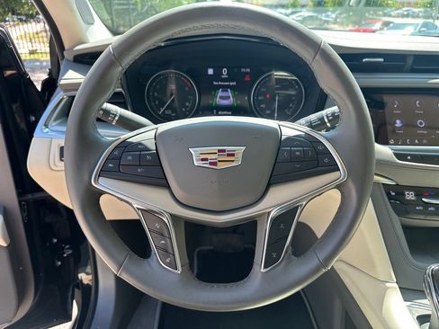 Certified 2023 Cadillac XT5 Premium Luxury w/ Technology Package FWD image 23