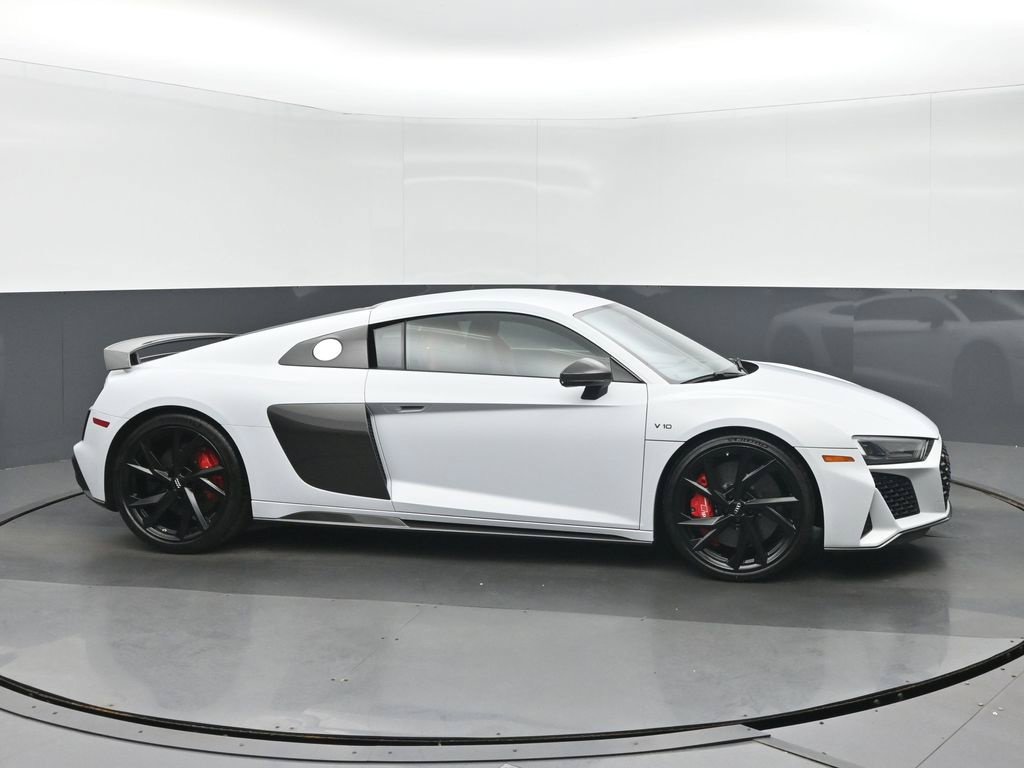 Used 2022 Audi R8 V10 performance AWD/4WD image 2