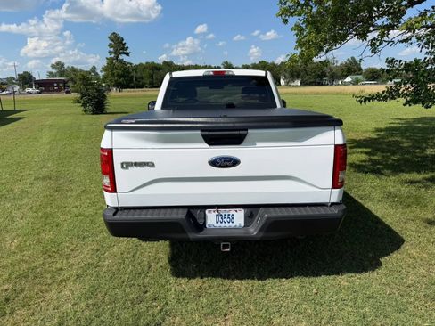 Used 2016 Ford F150 XL w/ Equipment Group 101A Mid RWD image 5