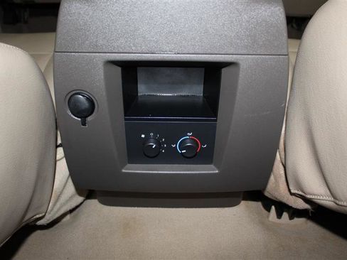 Used 2008 Ford Expedition Eddie Bauer image 24