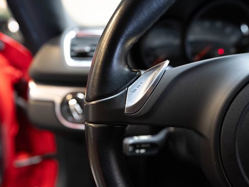 Used 2016 Porsche Cayman image 70