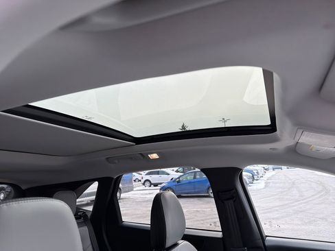 Used 2025 Ford Escape Platinum image 20