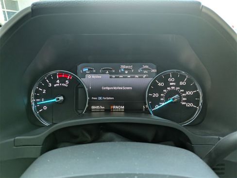 Used 2022 Ford F350 Lariat w/ Lariat Ultimate Package image 11