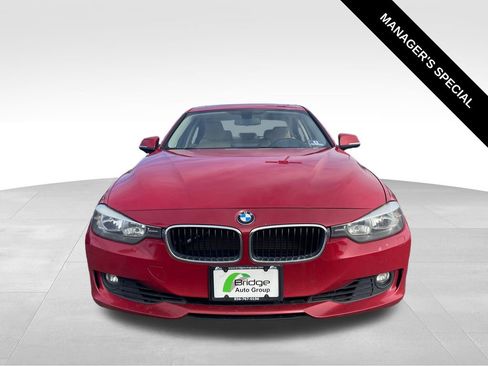 Used 2013 BMW 328i xDrive Sedan AWD/4WD image 2